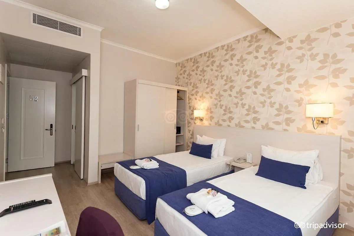 ***  Walk In Hotels Izmir Turkey