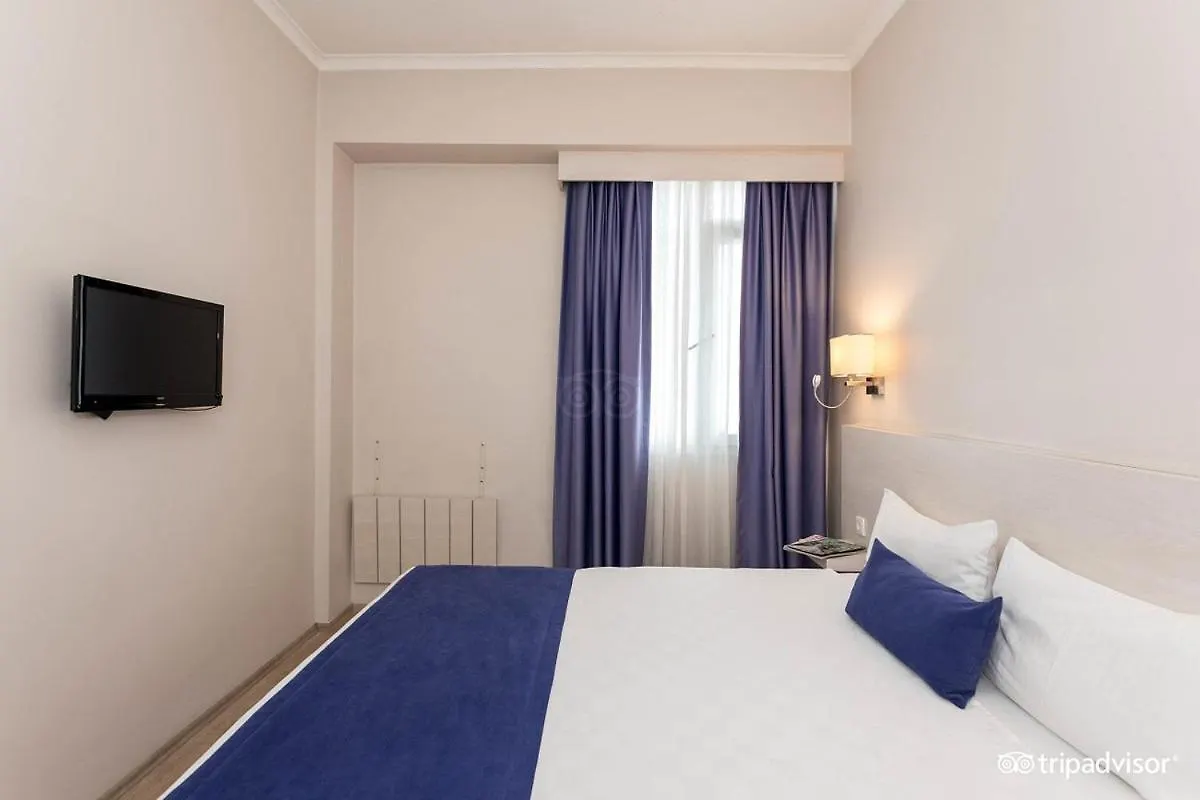 Walk In Hotels Izmir